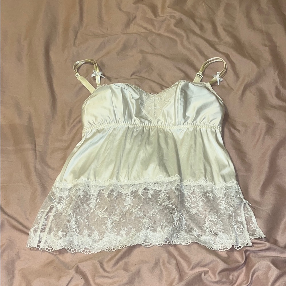Elixir Elegant white  satin Lace Camisole w built in bra top size S